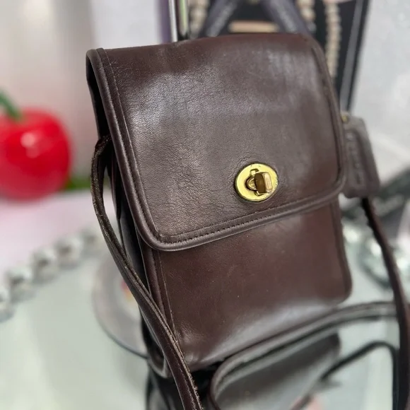 Coach Vintage Scooter Brown leather crossbody bag - Picture 2 of 6
